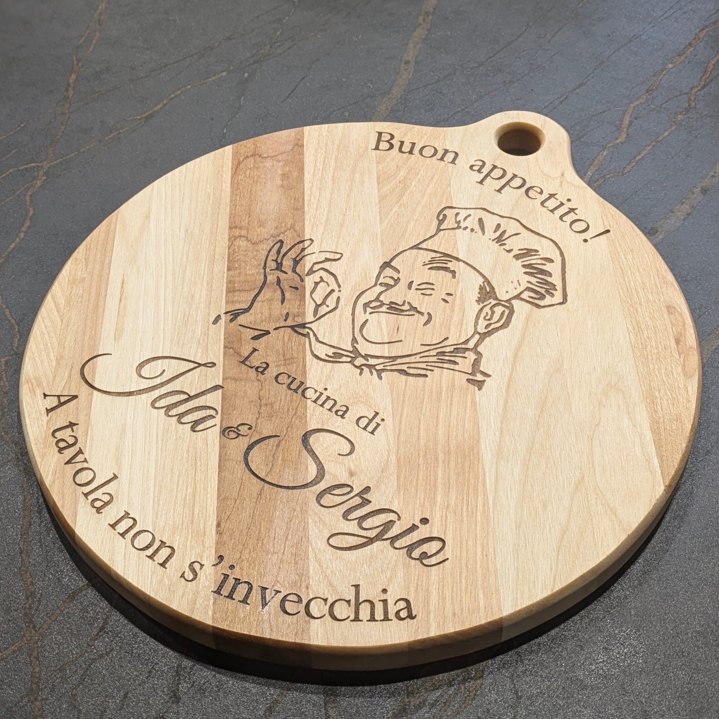 A Tavola Non S'invecchia Oiled Maple Pizza Board